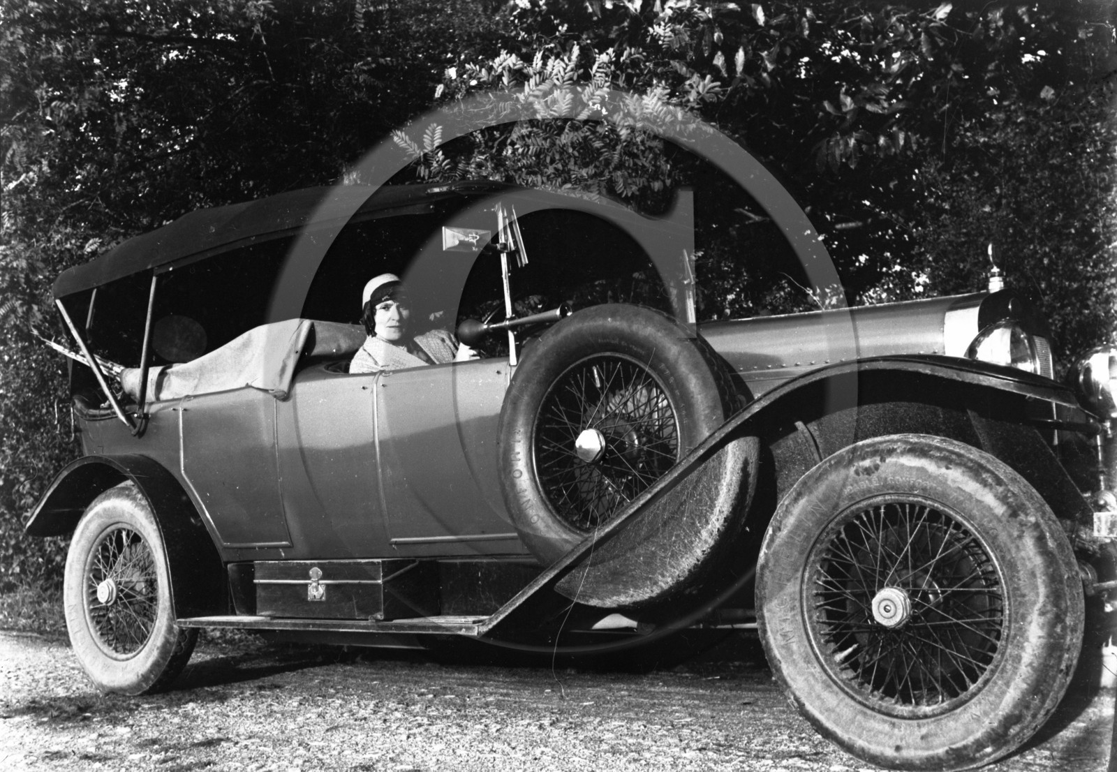 AU 2077 Delage .jpg