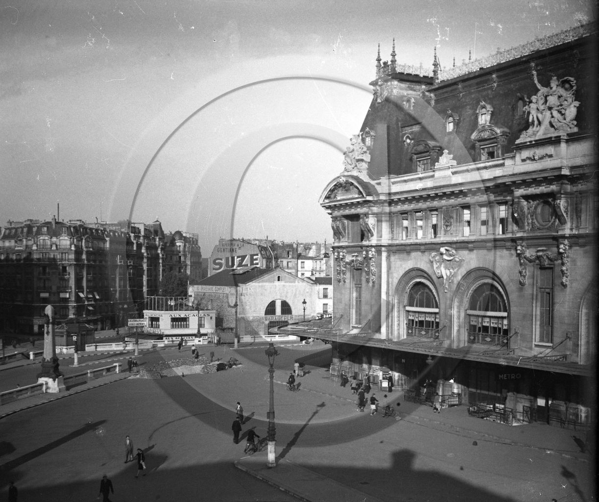 vi  2110 Paris gare de Lyon dpt 75 .jpg