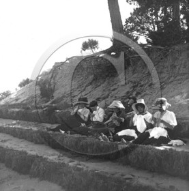 arc 3955 atelier de couture a la pointe des chibau.jpg