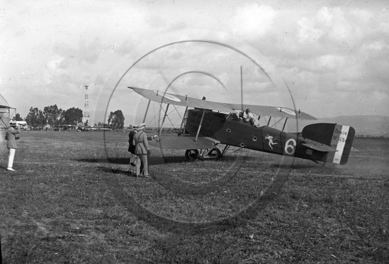 avi 236 breguet 14 alger 1er du 2me eliminatoire 20-6-26 .jpg