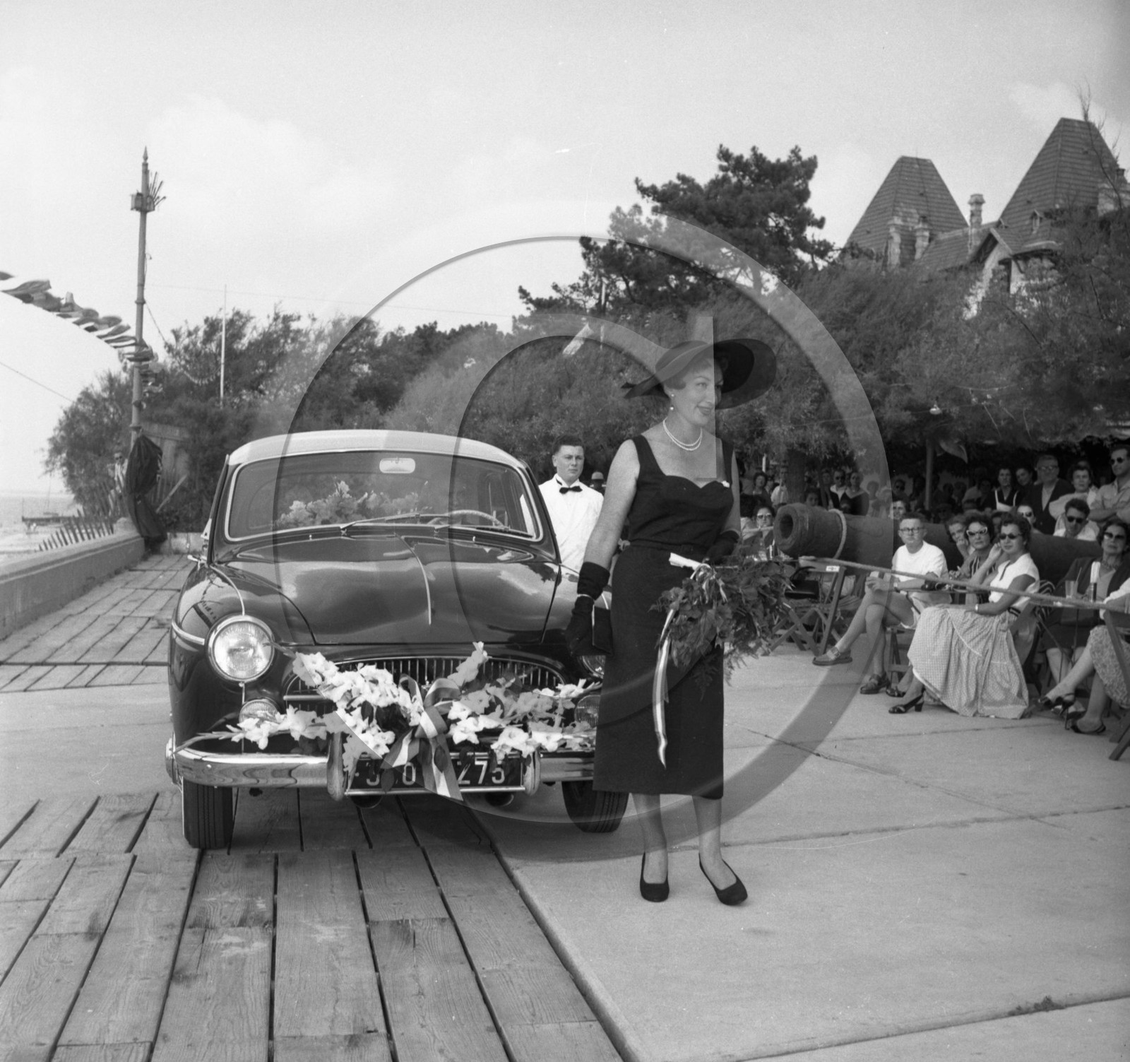 AUCE 543 Renault fregate .jpg