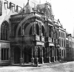 Cologne hotel de ville  Allemagne  .jpg