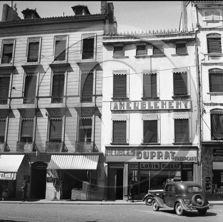 AU 1602 Renault celtaquatre .jpg