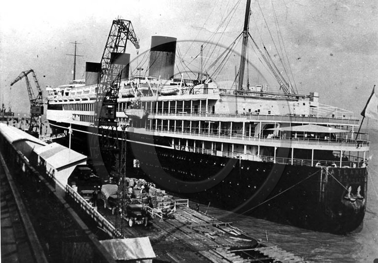 ba 1198 paquebot l atlantique .jpg