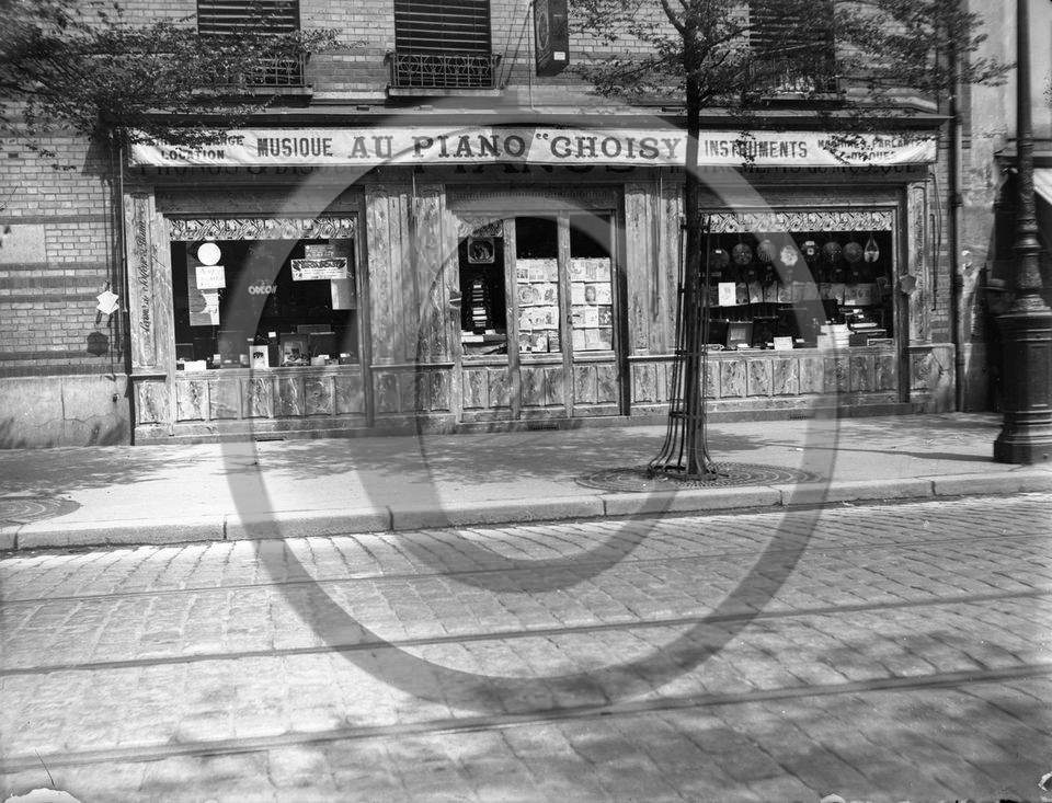 ME 87 magasin piano -au piano choisy- .jpg