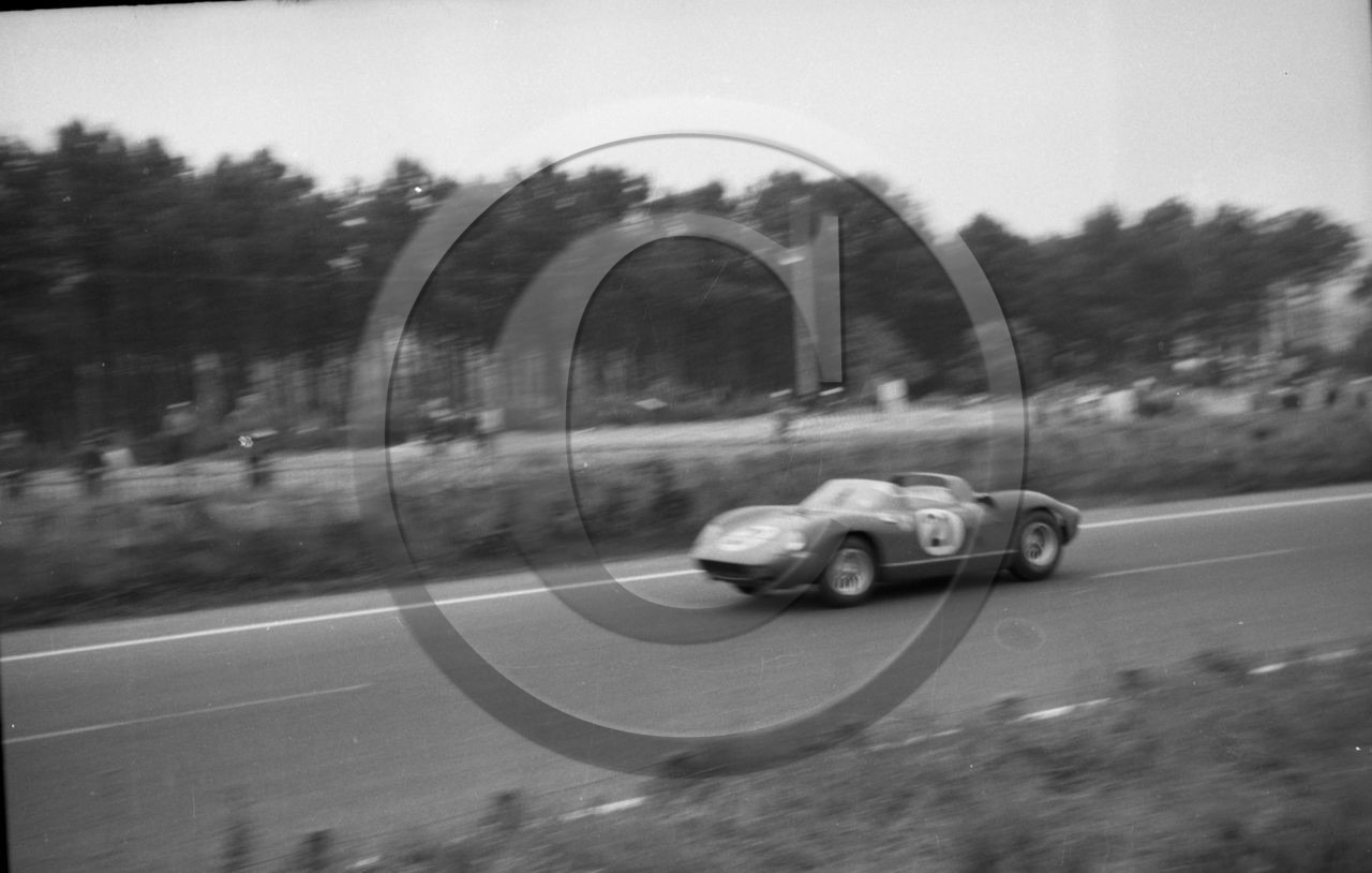 AUC 213 Ferrari N° 25 Le Mans 1963  .jpg
