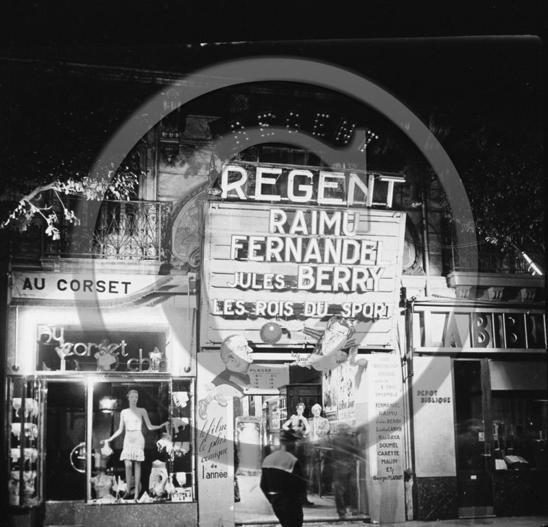 ME 71 Alger annee 1937 cinéma  Régent -les rois du sport-  .jpg