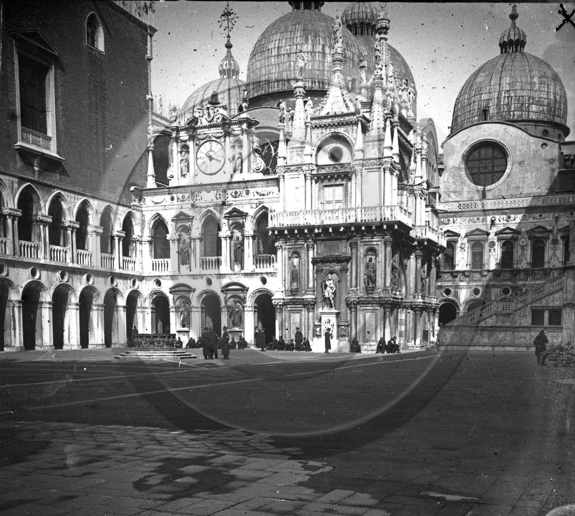 Venise basilique saint Marc  Italie  (2).jpg