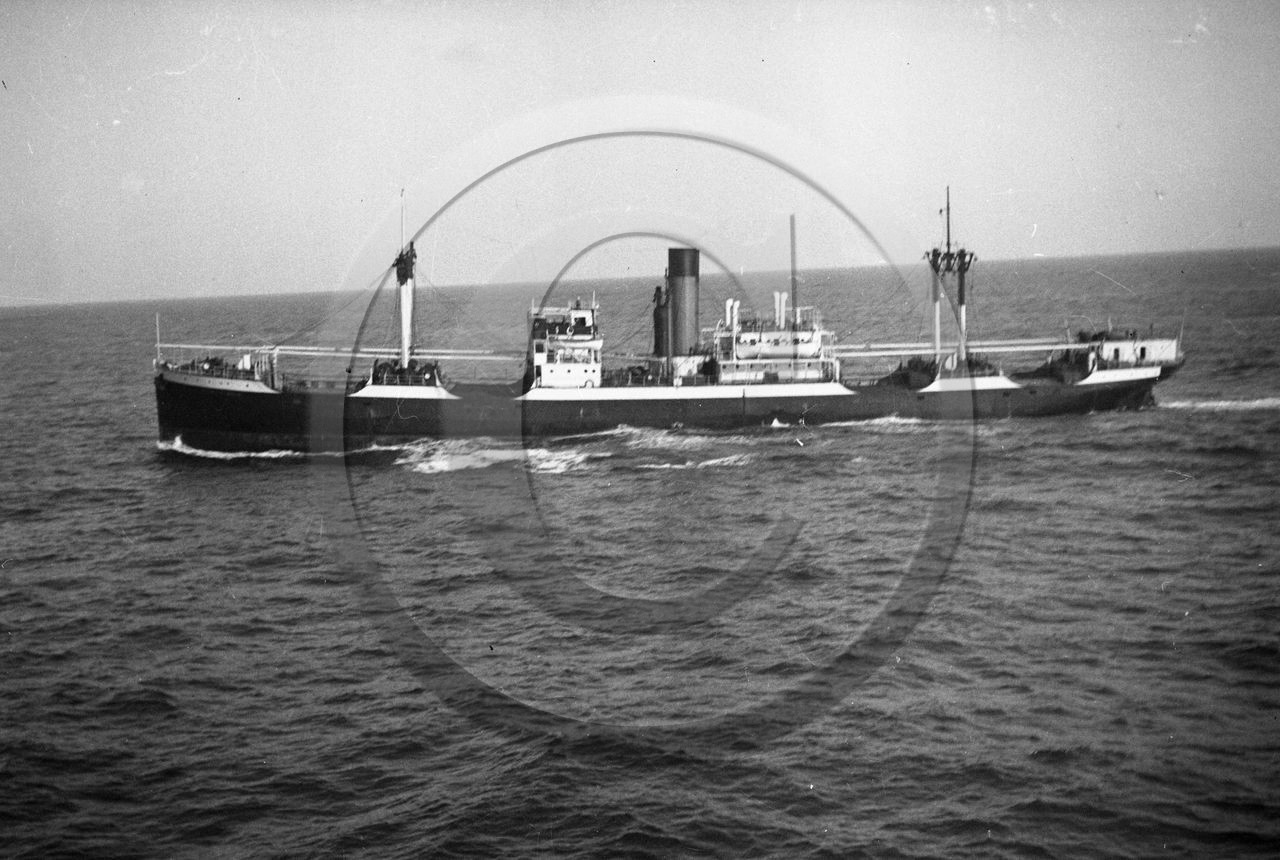 BA 194 cargo en mer .jpg