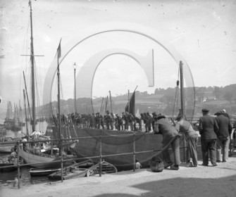 BA 249 Douarnez dpt 29 .jpg