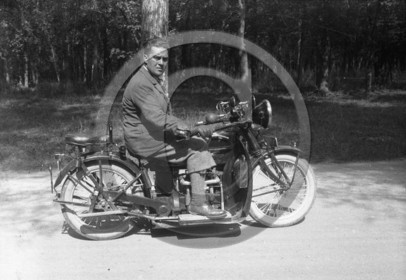 MOV 74 idem 75 72 .jpg