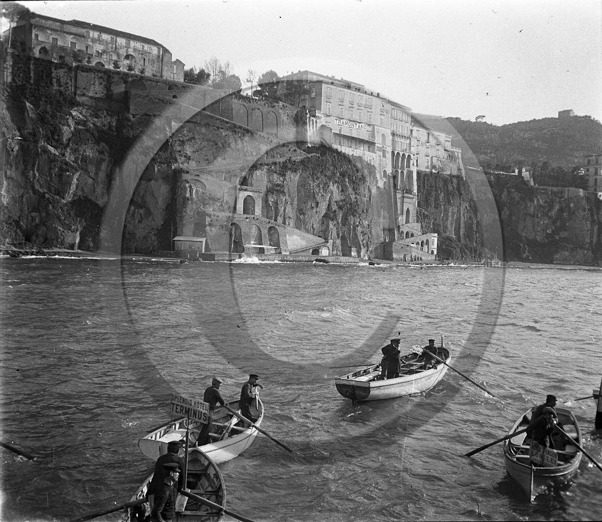 BA 175 hotel Tramontino Sorrente Italie .jpg