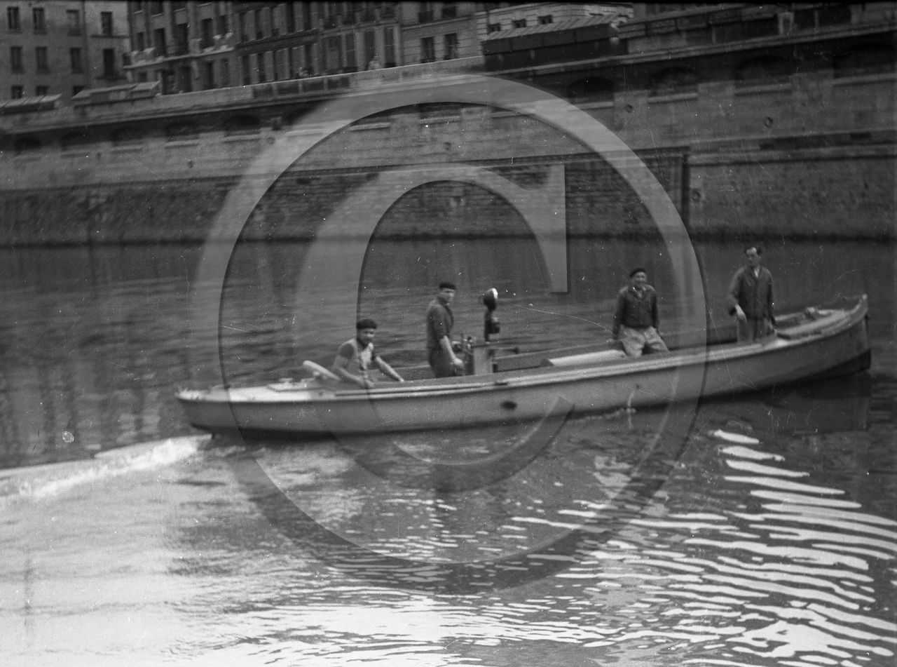 BA 1417 cliché H. Dargence.jpg