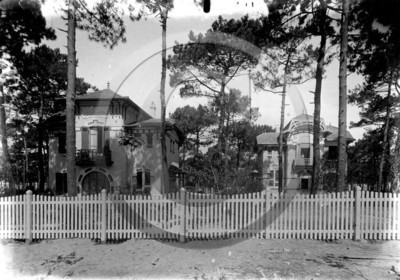 arc 4563 villas Conchita et Paquita le Moulleau .jpg